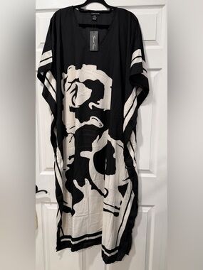 NWT Good Times Women One-Size-Fits-All Black & White Kimono Style Maxi Dress